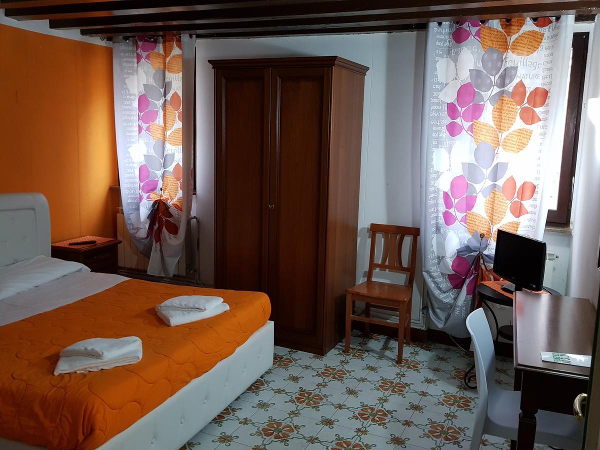 Bed and Breakfast Ca' Del Sol Venezia Екстер'єр фото