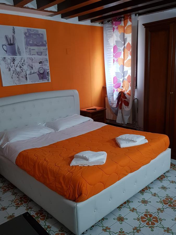 Bed and Breakfast Ca' Del Sol Venezia Екстер'єр фото