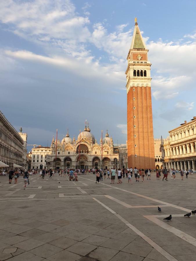Bed and Breakfast Ca' Del Sol Venezia Екстер'єр фото